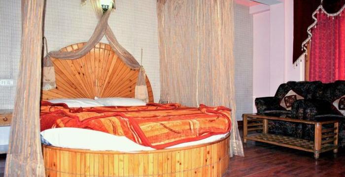 Hotel Naveen 